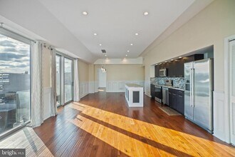 603 N American St in Philadelphia, PA - Building Photo - Building Photo