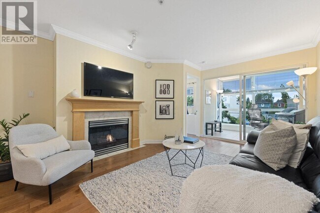 2929-2929 W 4th Ave in Vancouver, BC - Building Photo - Building Photo
