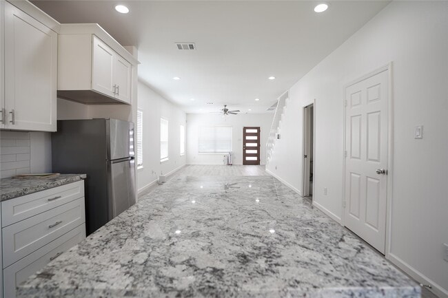 property at 7914 Laura Koppe Rd