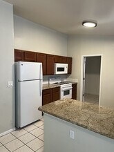1330 E Lark Way in Tucson, AZ - Building Photo - Building Photo