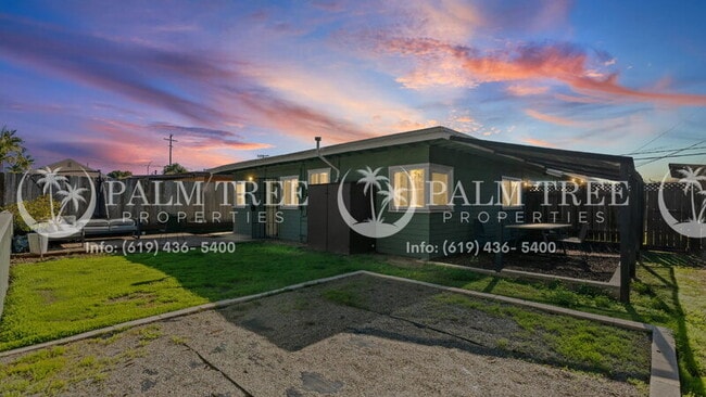 6952 Tower St in La Mesa, CA - Building Photo - Building Photo