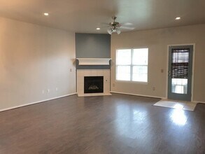 6904 Freedom Ave in Oklahoma City, OK - Building Photo - Building Photo
