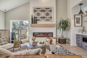 Quail Cove in Layton, UT - Building Photo - Building Photo