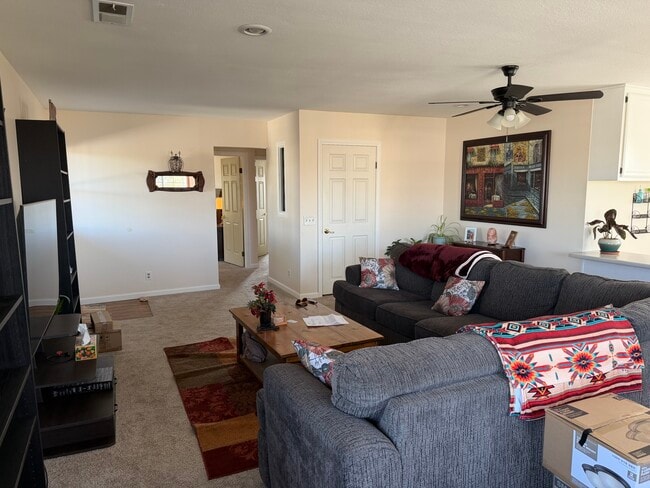 14902 Eastwood Ave in Lawndale, CA - Building Photo - Building Photo