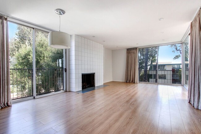 960 21st St in Santa Monica, CA - Building Photo - Building Photo