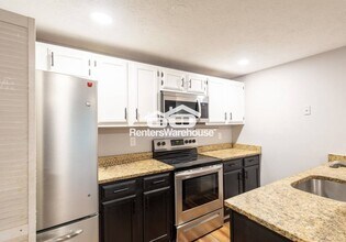 11540 Little Patuxent Pkwy in Columbia, MD - Building Photo - Building Photo