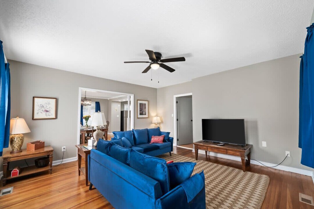 3601 Bradley St SW in Huntsville, AL - Building Photo