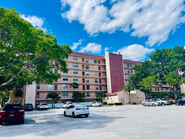 14623 Bonaire Blvd