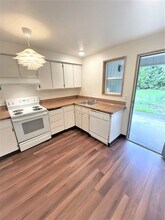 5620-5624-5624 NE Killingsworth St in Portland, OR - Building Photo - Building Photo