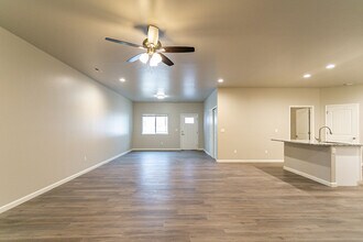 3005 Autumn Glenn Ct in Grand Junction, CO - Building Photo - Building Photo