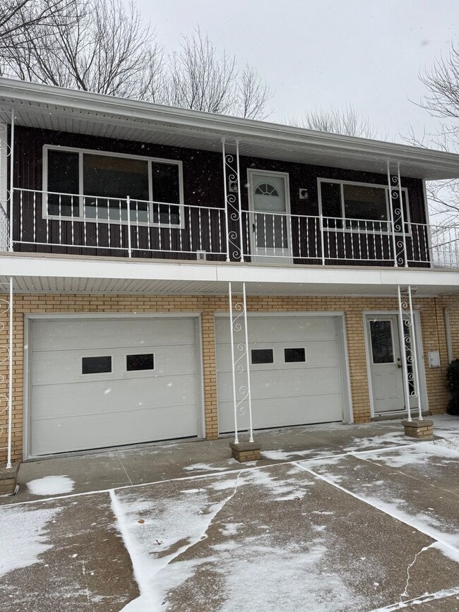 3819 Sterrettania Rd in Erie, PA - Building Photo - Building Photo