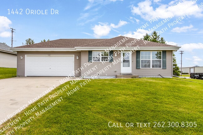 property at 1442 Oriole Dr