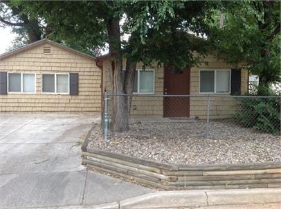 property at 316 W Harrison St