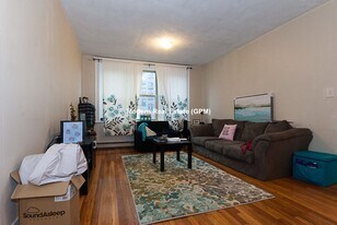 24 Ransom Rd in Boston, MA - Building Photo