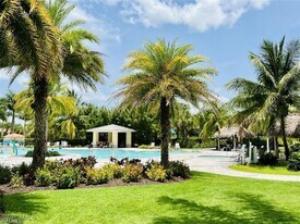 2775 Citrus St in Naples, FL - Building Photo