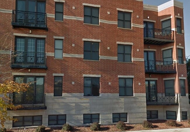 property at 3440 N Elston Ave