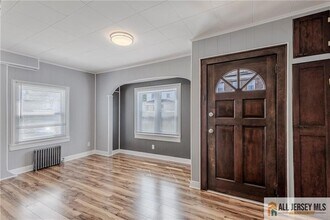 67 Prentice Ave, Unit 1 in South River, NJ - Building Photo - Building Photo