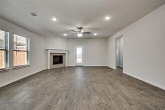 504 Paloma St in Weatherford, TX - Building Photo - Building Photo