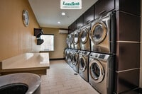 9901 United Dr photo'