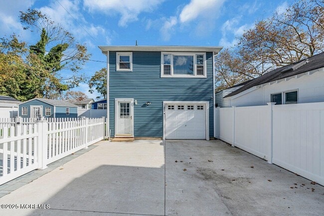 property at 1202 D St