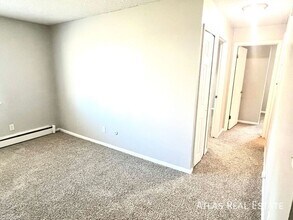 415 St Vrain Pl in Colorado Springs, CO - Building Photo - Building Photo