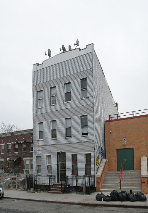 309 Palmetto St in Brooklyn, NY - Building Photo