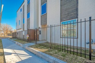 1718 Hardy St in Houston, TX - Building Photo - Building Photo