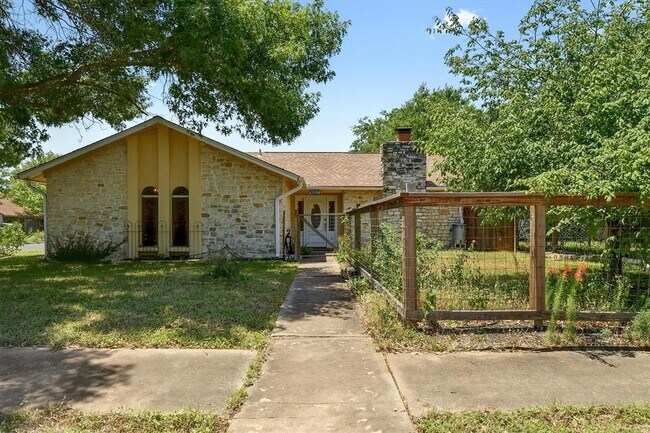 property at 4607 Federal Cir