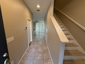 7212 Grand Elm Dr in Riverview, FL - Building Photo - Building Photo