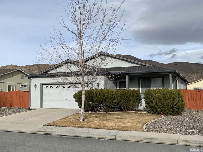 17725 Davenport Ln in Reno, NV - Foto de edificio - Building Photo