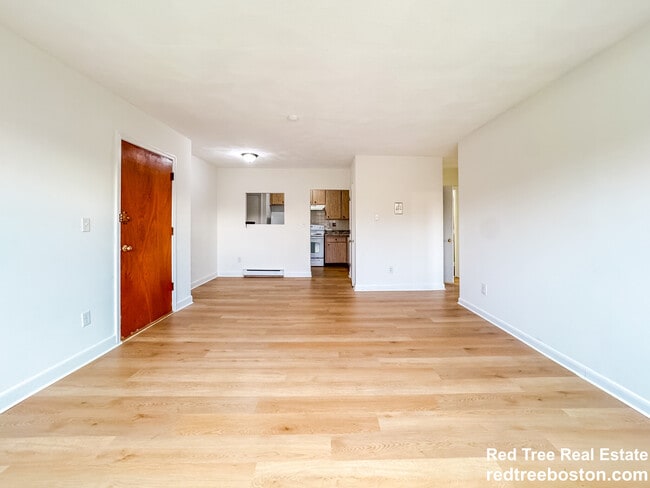 11 Hodges Ave in Quincy, MA - Building Photo - Building Photo