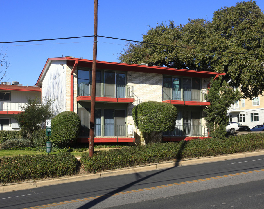 Pease Parkside in Austin, TX - Building Photo