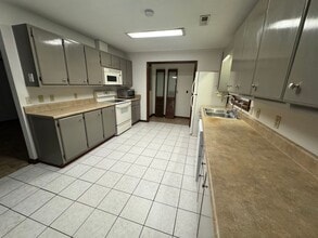 638 Marion Dairy Rd in Lindale, GA - Building Photo - Building Photo