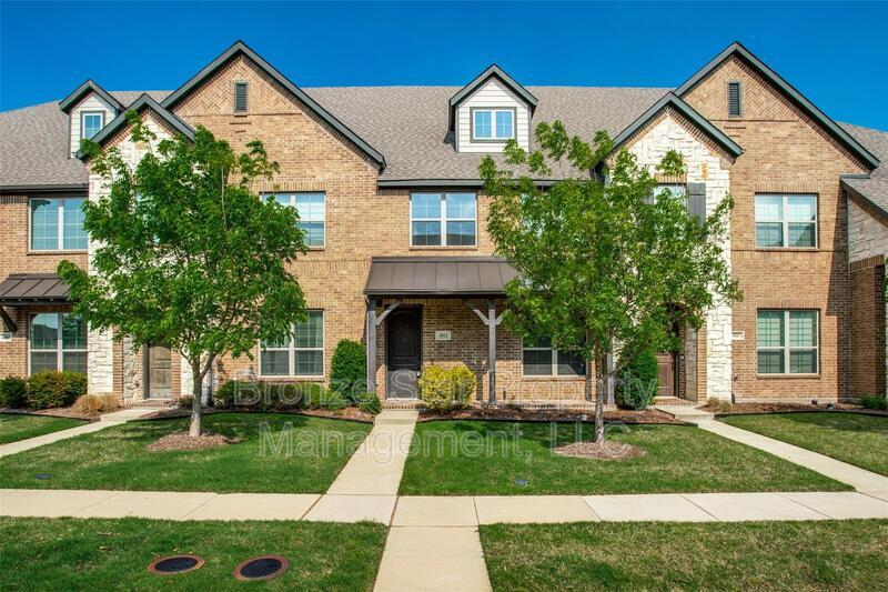 3013 Gaylord Dr in McKinney, TX - Foto de edificio