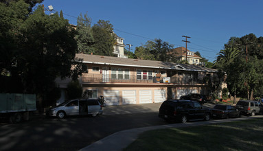 Highland Park Villas in Los Angeles, CA - Building Photo - Building Photo