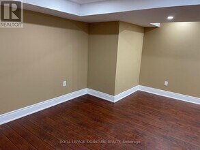 5 Mountain Ridge Rd in Brampton, ON - Building Photo - Building Photo