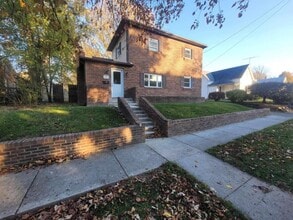 619 Richmond St in Winchester, IN - Building Photo - Building Photo