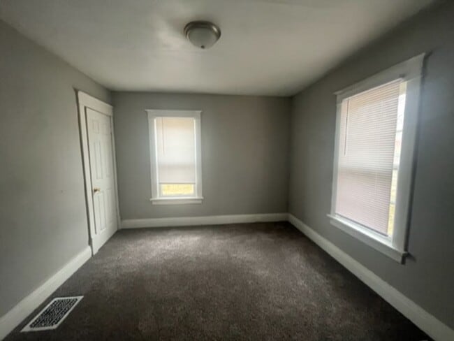 530 Warren St in Colona, IL - Building Photo - Building Photo