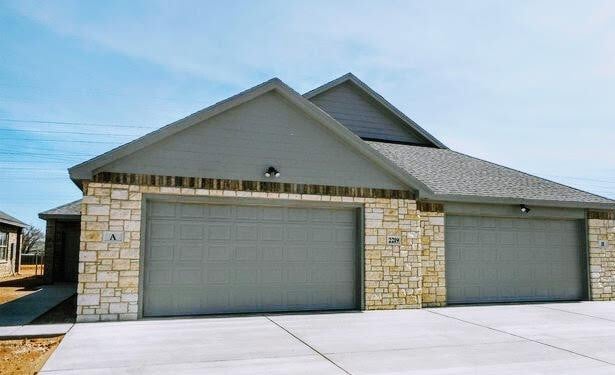 property at 2219 Quitman Ave