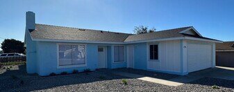 1796 Seabright Ave in Grover Beach, CA - Building Photo