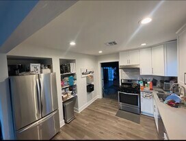 4400 Boyar Ave in Long Beach, CA - Building Photo