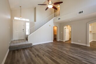 4729 Cliff Breeze Dr in North Las Vegas, NV - Building Photo - Building Photo