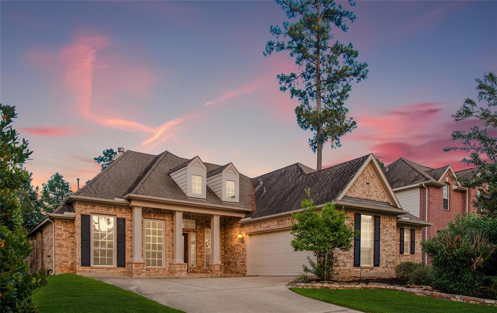 126 E French Oaks Cir in The Woodlands, TX - Building Photo