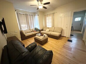 190 Cherry St in Naugatuck, CT - Foto de edificio - Building Photo