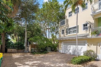 630 SE 15th St in Fort Lauderdale, FL - Building Photo - Building Photo