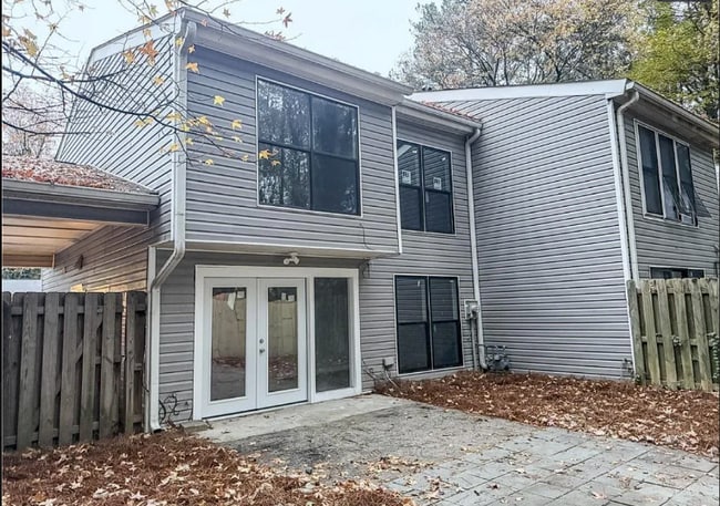 203 Governors Dr in Forest Park, GA - Building Photo - Building Photo