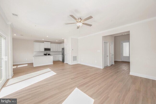 9962 Roulette Dr in Hagerstown, MD - Building Photo - Building Photo