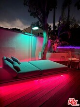 2066 Glencoe Way in Los Angeles, CA - Building Photo - Building Photo
