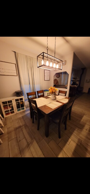 757 Main Ave in Morton, WA - Foto de edificio - Building Photo