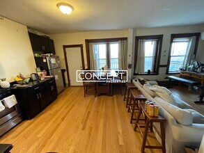 98 Calumet St in Boston, MA - Building Photo - Building Photo
